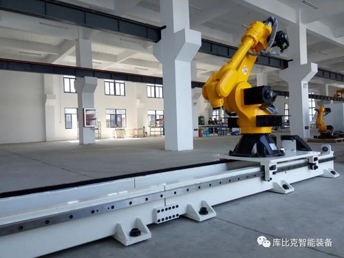 六轴机器人 宝元系统 机器人第七轴的滚轮导轨